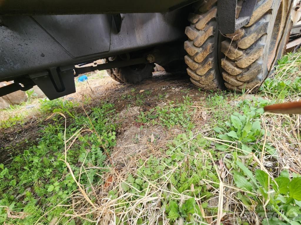Hyundai ROBEX 2000W Εκσκαφείς με τροχούς - λάστιχα