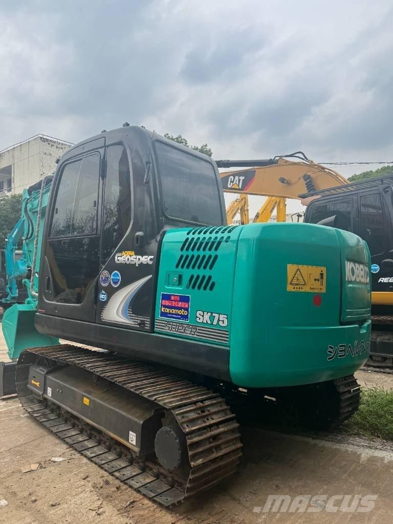 Kobelco SK 75 Μίνι εκσκαφείς 7t - 12t