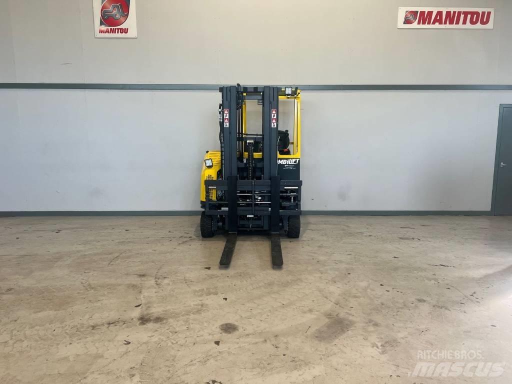 Combilift CB 3000 Πετρελαιοκίνητα Κλαρκ