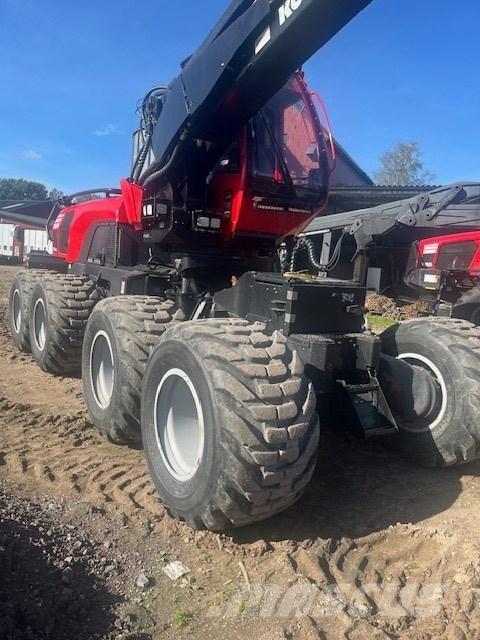 Komatsu 931 XC Θεριζοαλωνιστικές μηχανές