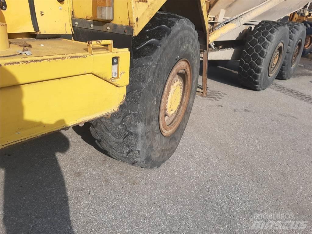 Volvo A25B 6x6 Σπαστό Dump Truck ADT