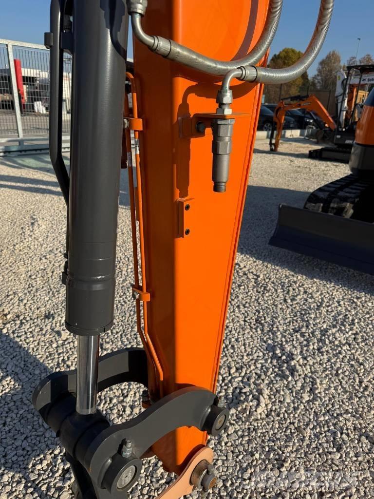 Develon DX 55 R-7 Εκσκαφείς με ερπύστριες