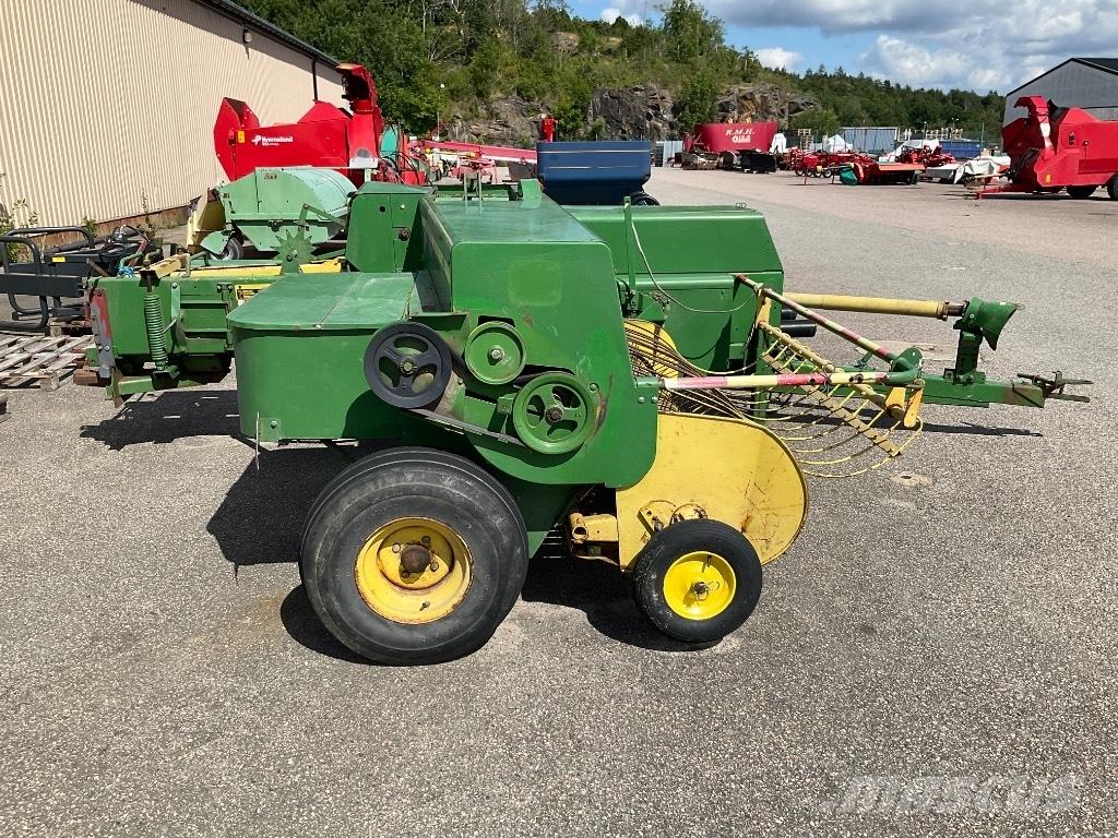 John Deere 440 Πρέσες τετράγωνων δεμάτων