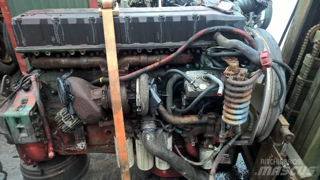 Volvo D12 Κινητήρες