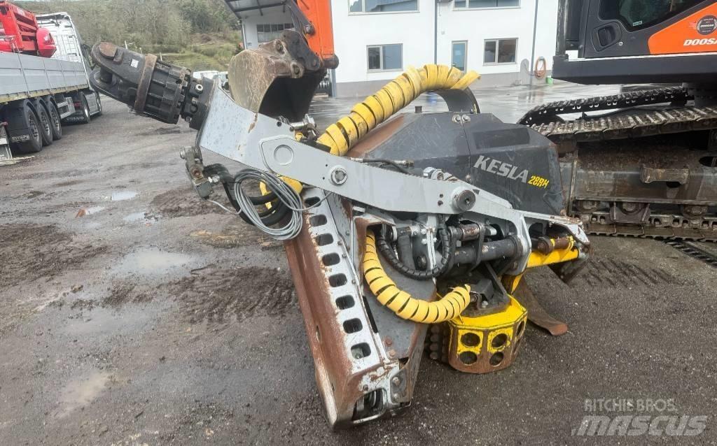 Doosan DX 235 Μηχανήματα ξυλείας