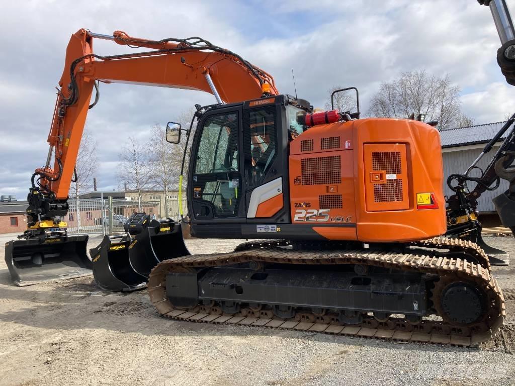 Hitachi ZX 225 US LC Εκσκαφείς με ερπύστριες