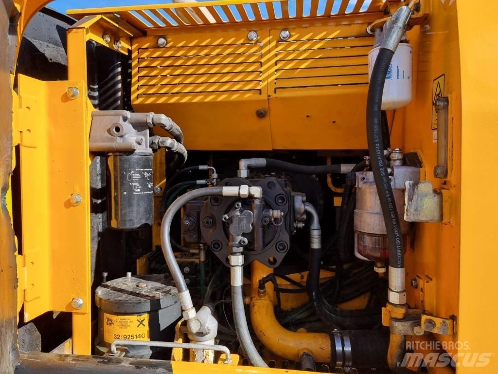 JCB JS 200 LC Εκσκαφείς με ερπύστριες