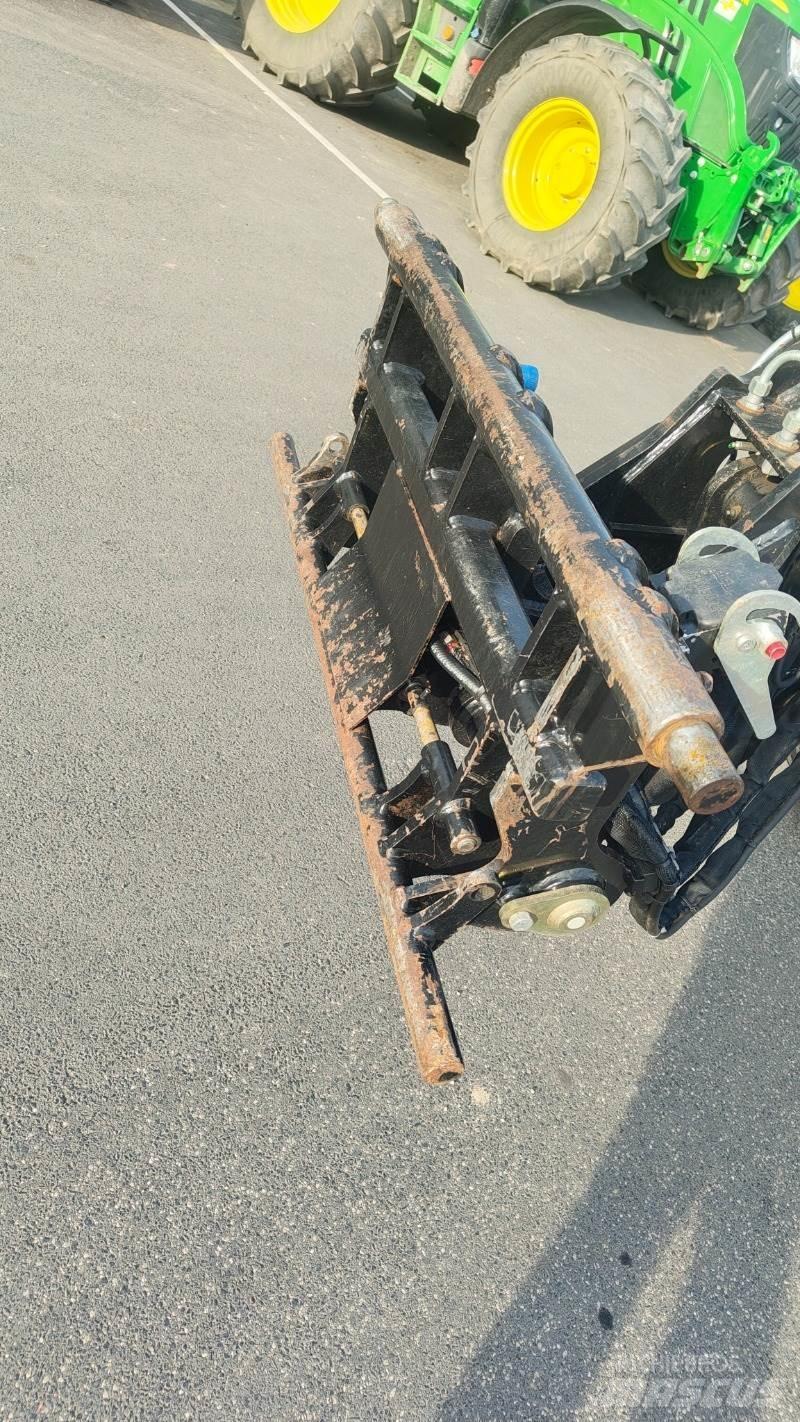 Schäffer 4670T Τηλεσκοπικοί ανυψωτές