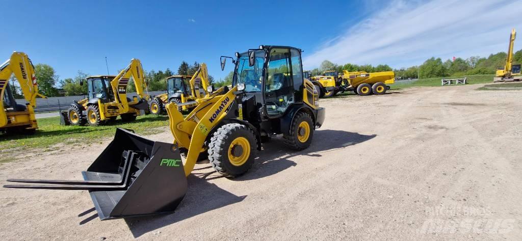 Komatsu WA 70 Φορτωτές με λάστιχα (Τροχοφόροι)