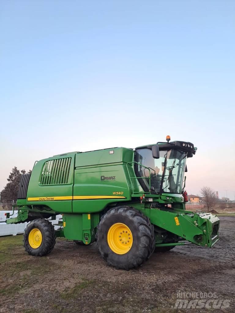 John Deere W 540 Θεριζοαλωνιστικές μηχανές