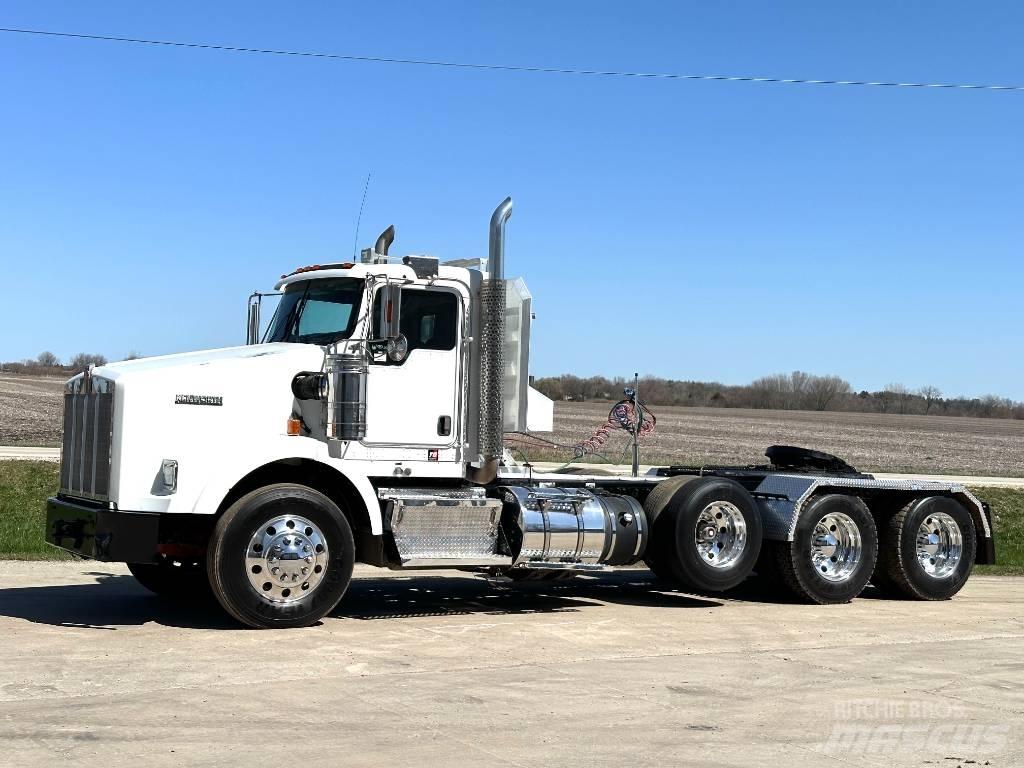 Kenworth T800 Τράκτορες