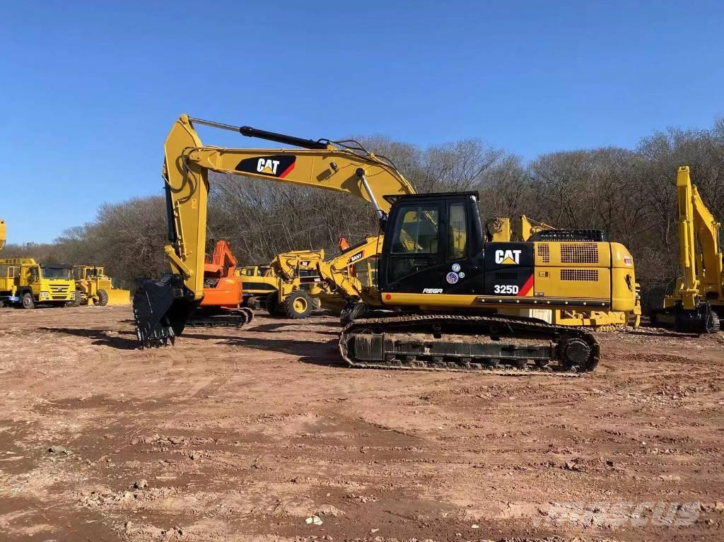 CAT 325 D Εκσκαφείς με ερπύστριες