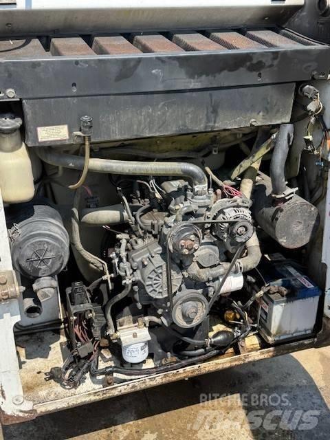 Bobcat 553 Φορτωτάκια