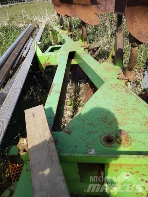 Dowdeswell DP100S Αναστρεφόμενα άροτρα