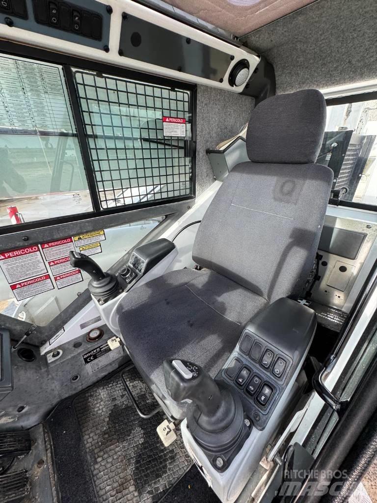 Grove RT 550 E Γερανοί παντός εδάφους