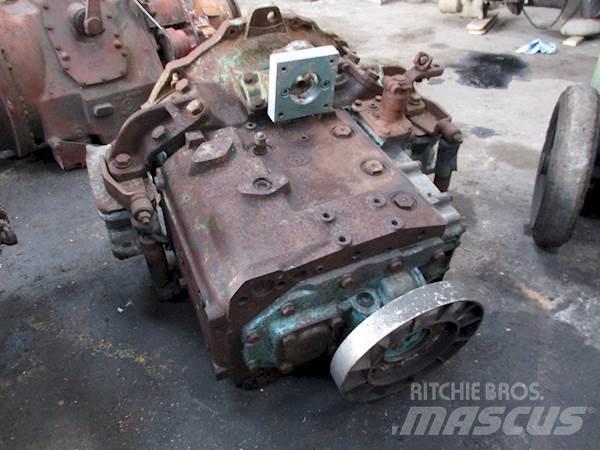 ZF S4-90 Μετάδοση
