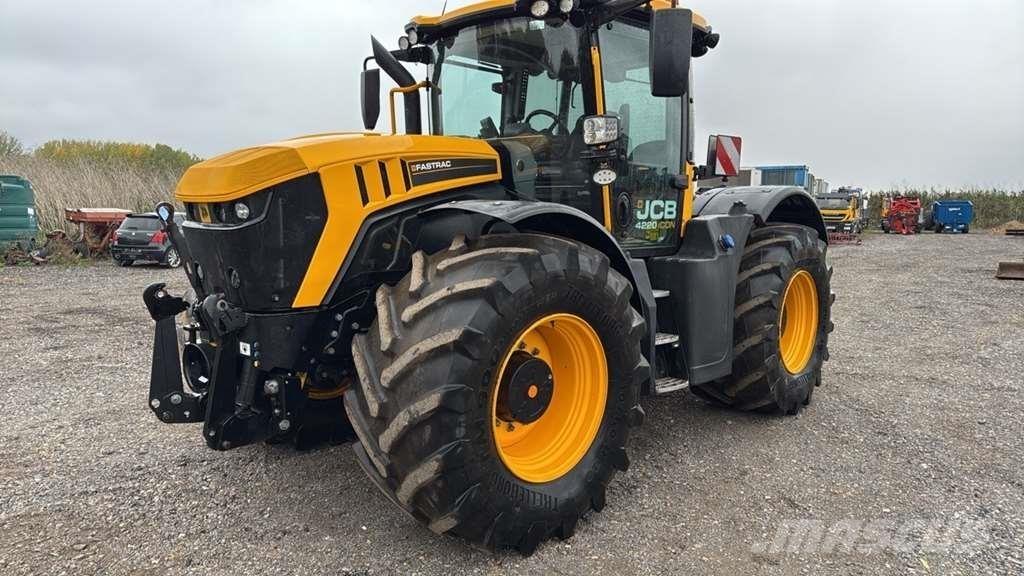JCB Fastrac 4220 Τρακτέρ