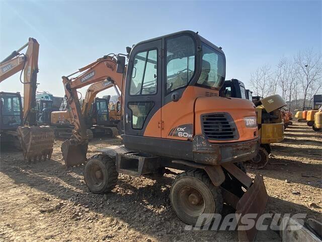 Doosan DX60W Εκσκαφείς με ερπύστριες