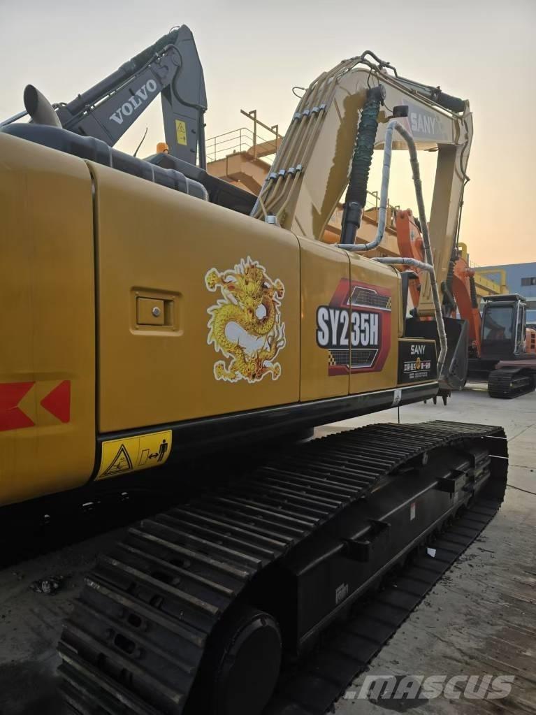 Sany SY 235 C Εκσκαφείς με ερπύστριες