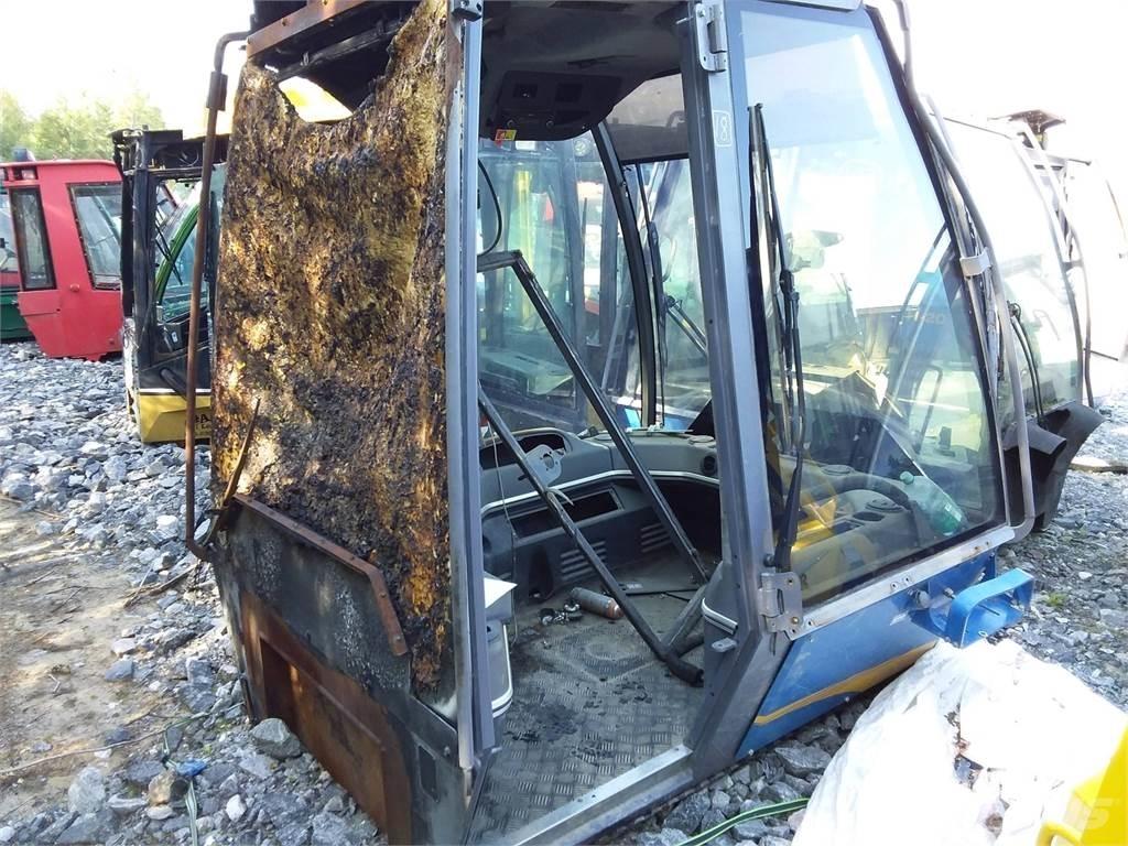 Rottne F18 Καμπίνες και εσωτερικό