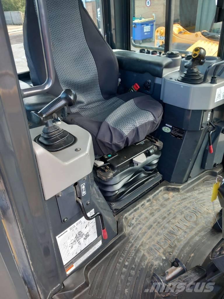 Komatsu D61PX-24 Μπουλντόζες με ερπύστριες