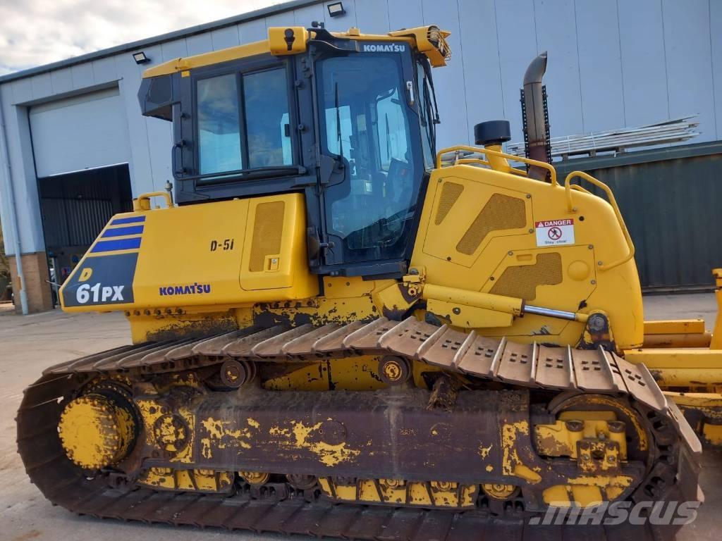 Komatsu D61PX-24 Μπουλντόζες με ερπύστριες