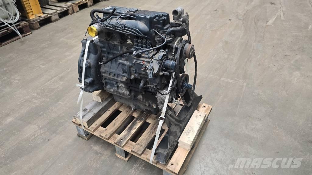 Kubota V 2403 Κινητήρες