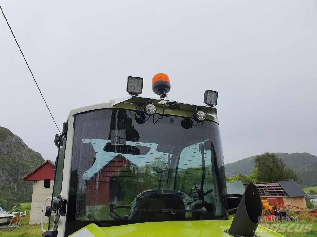 CLAAS TORION 530 Εμπρόσθιοι φορτωτές και σκαπτικά