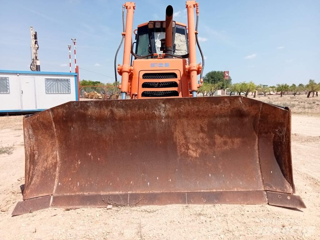 Fiat-Hitachi D 180 Μπουλντόζες με ερπύστριες