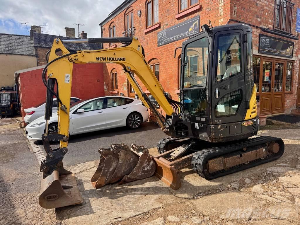 New Holland E26C Εκσκαφάκι (διαβολάκι) < 7t