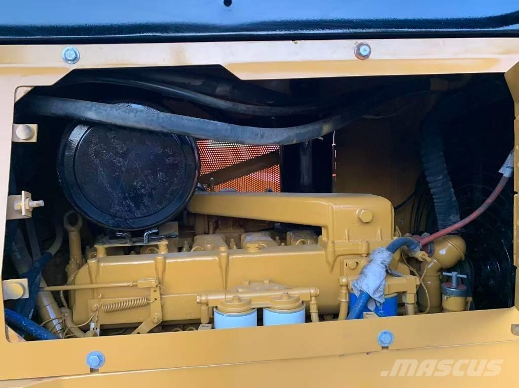 CAT D 6 G Μπουλντόζες με ερπύστριες