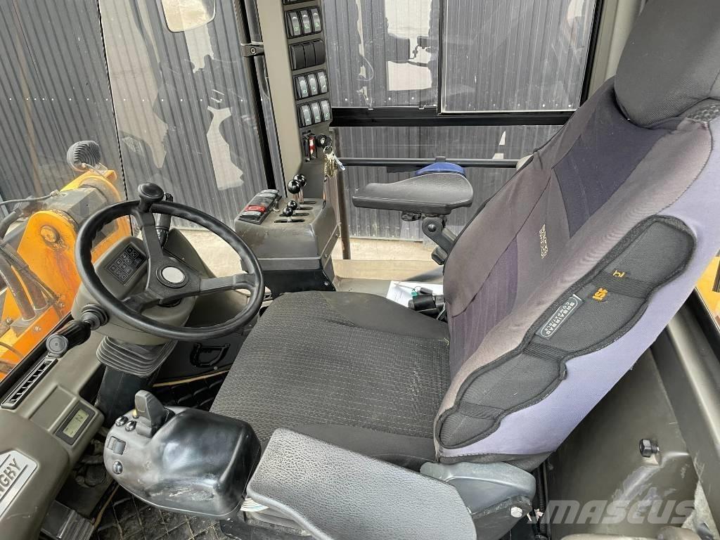 Ljungby L 13 Φορτωτές με λάστιχα (Τροχοφόροι)