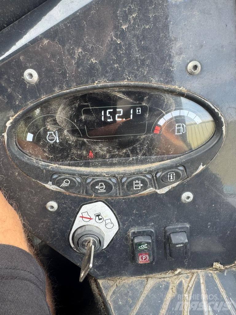 Bobcat L 28 Μίνι φορτωτές