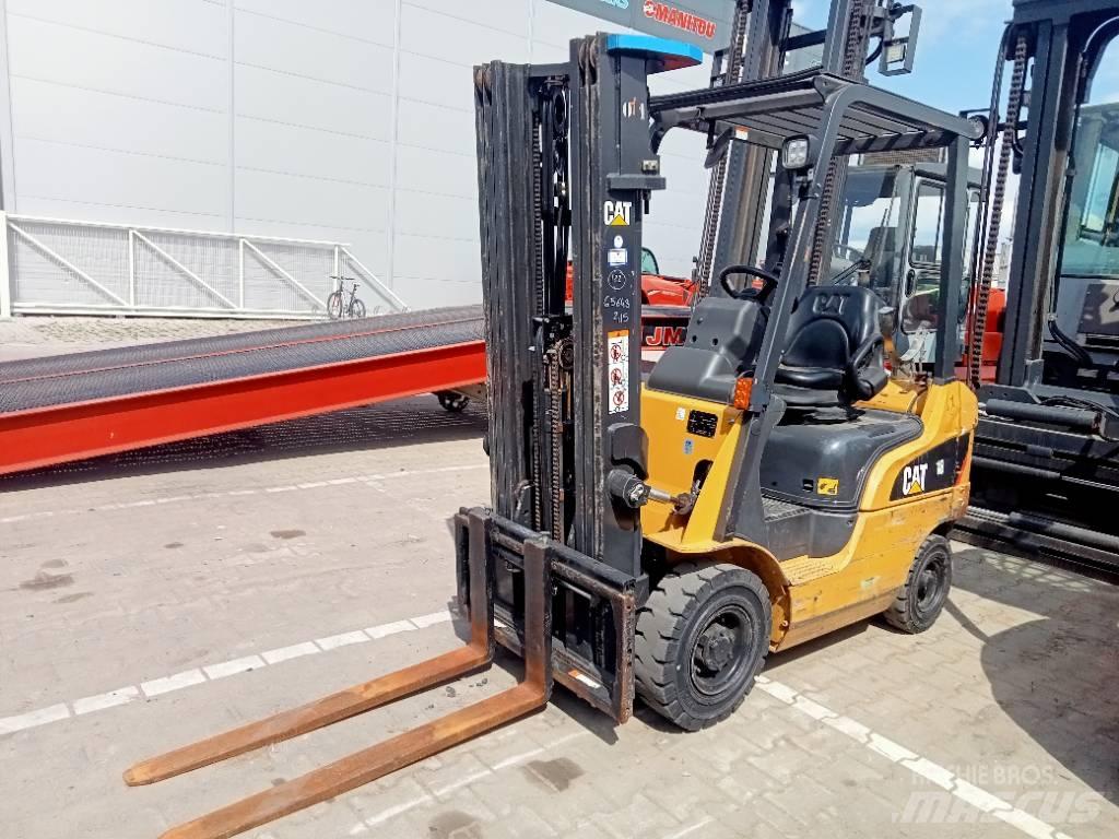CAT GP 18 NT Περονοφόρα ανυψωτικά κλαρκ με φυσικό αέριο LPG