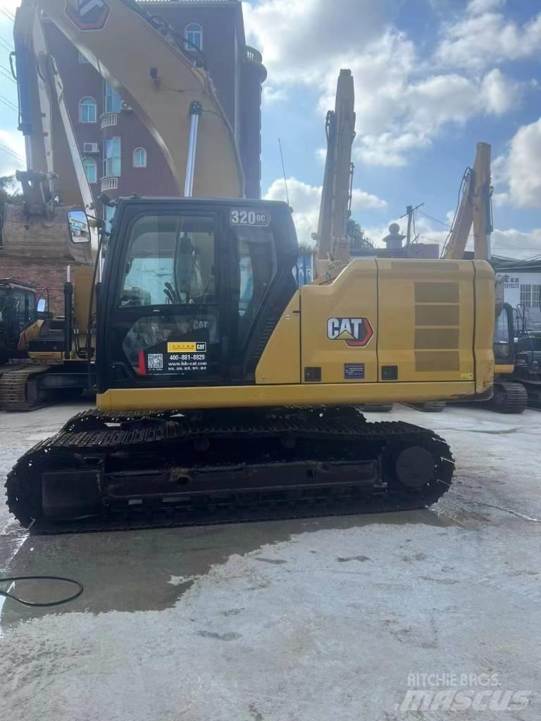 CAT 320 Εκσκαφείς με ερπύστριες