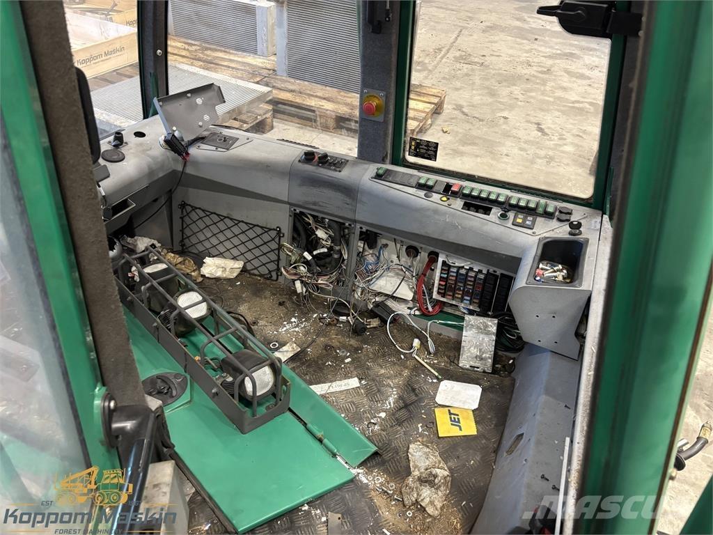 Gremo  Καμπίνες και εσωτερικό