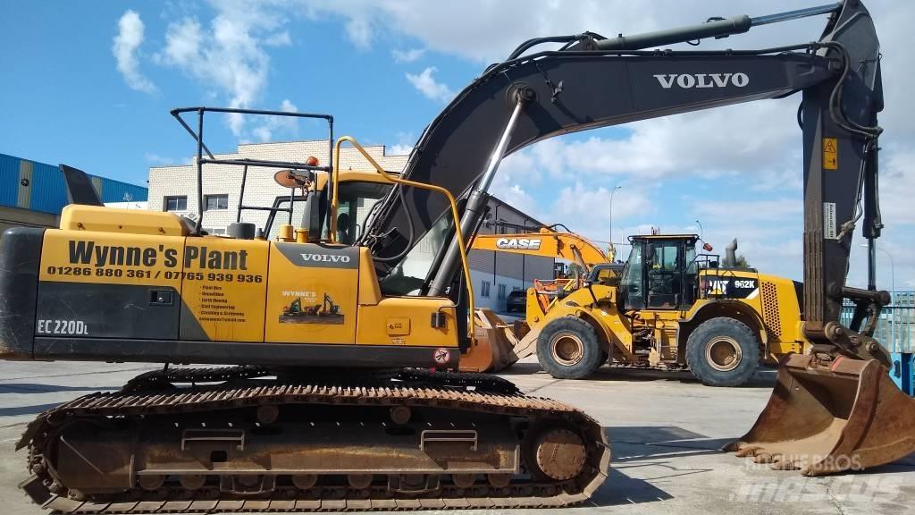 Volvo EC220DL Εκσκαφείς με ερπύστριες