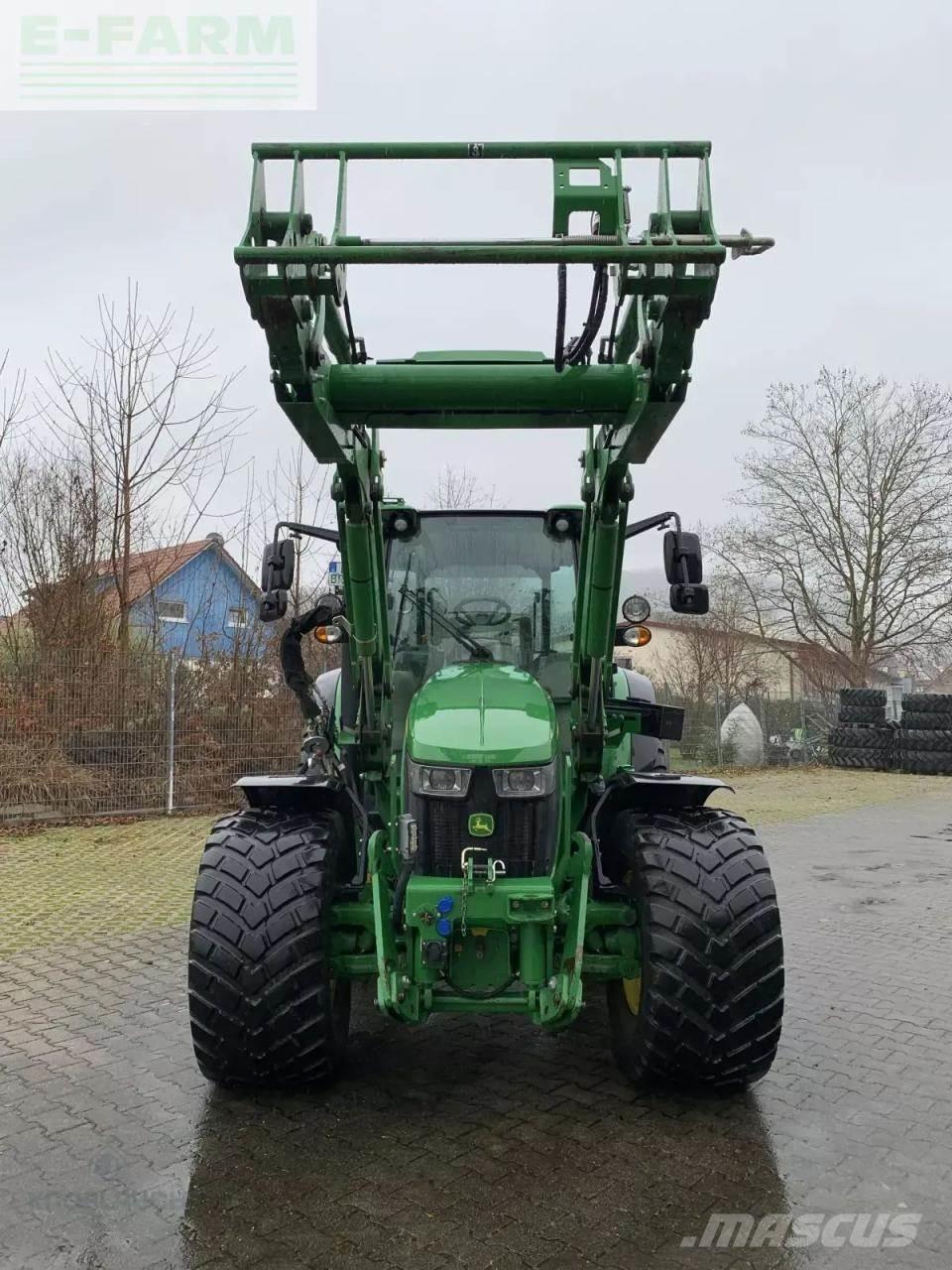 John Deere 5125r Τρακτέρ