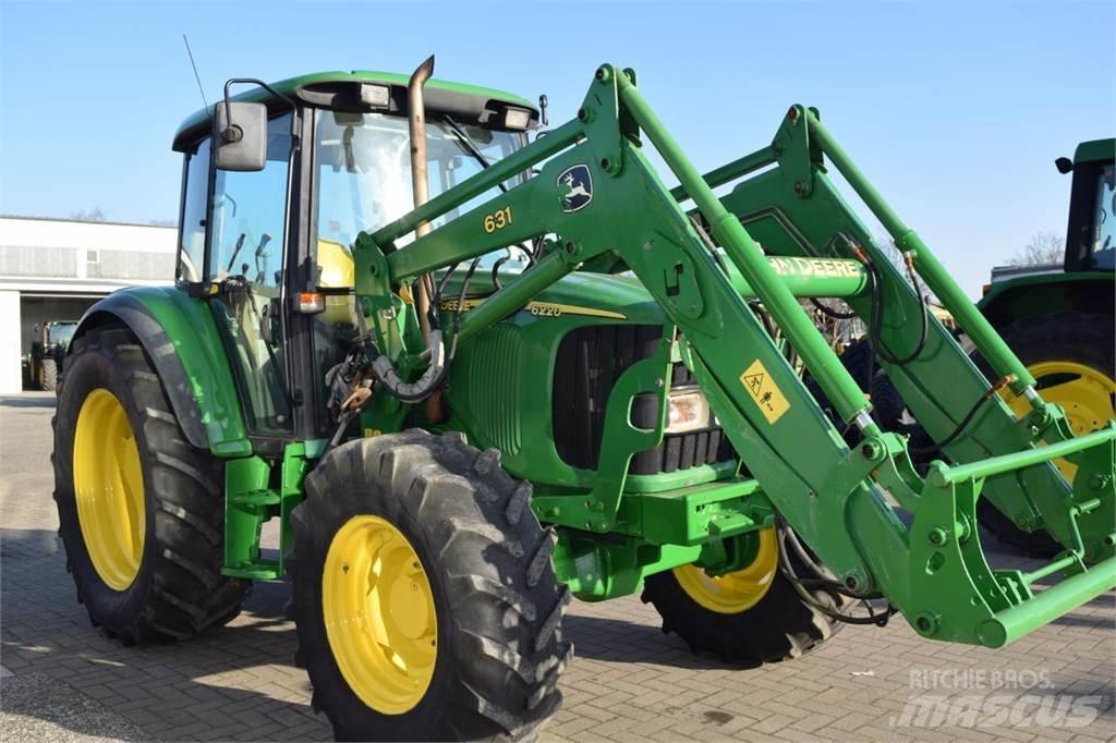 John Deere 6220 Τρακτέρ