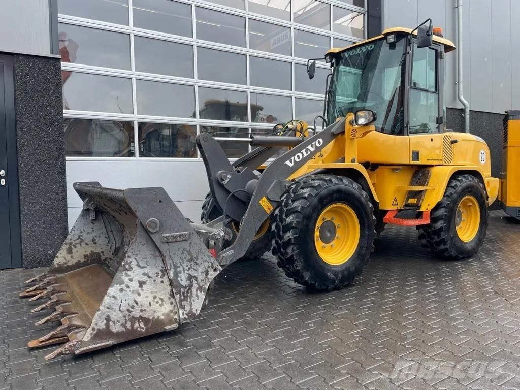 Volvo L30G Φορτωτές με λάστιχα (Τροχοφόροι)