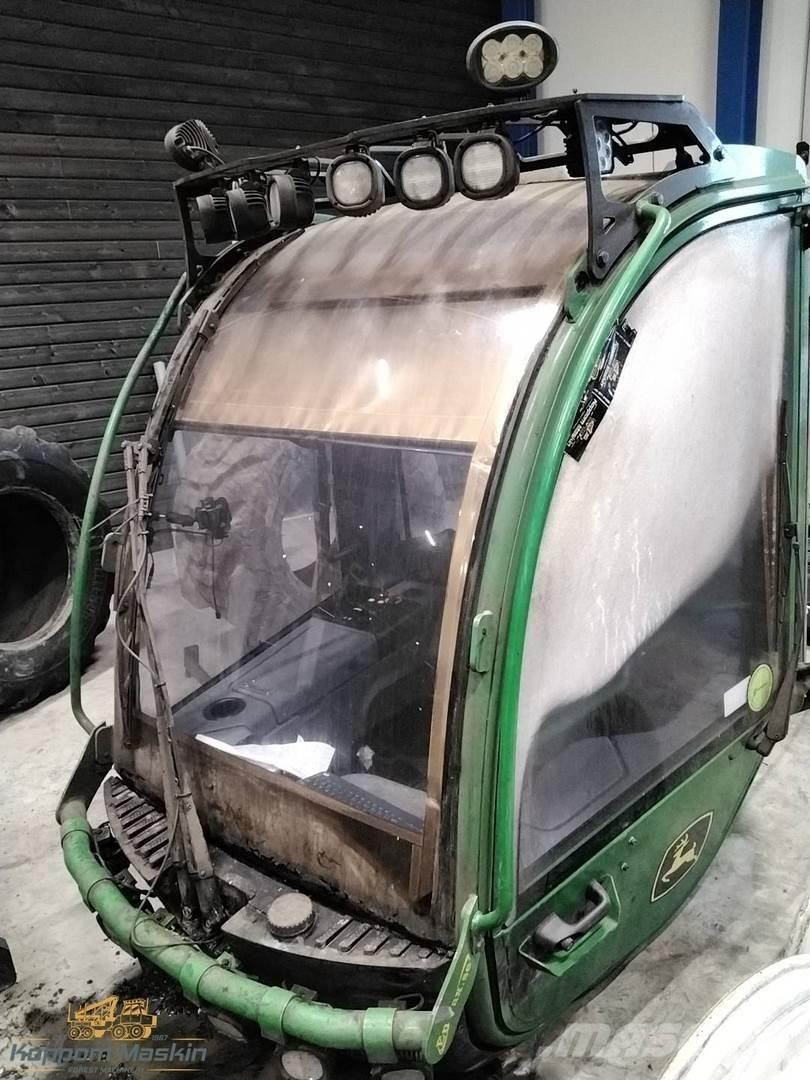 John Deere 1470g Καμπίνες και εσωτερικό