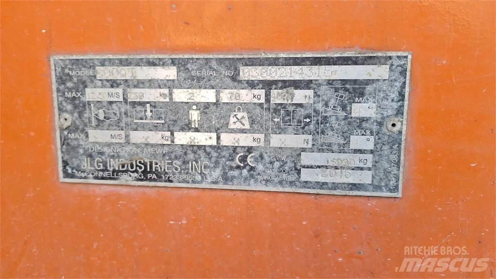 JLG 800AJG Ανυψωτήρες με αρθρωτό βραχίονα