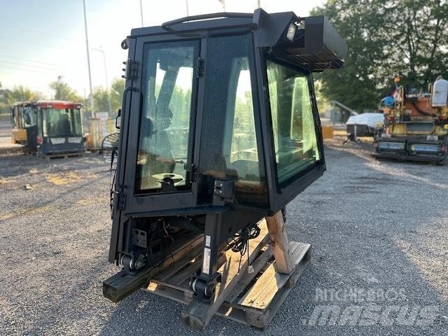 CASE D 1650 NEW CAB Καμπίνες και εσωτερικό