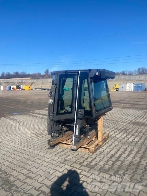 CASE D 1650 NEW CAB Καμπίνες και εσωτερικό