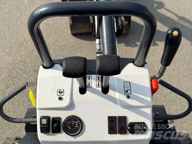 Bobcat E 10z Εκσκαφάκι (διαβολάκι) < 7t