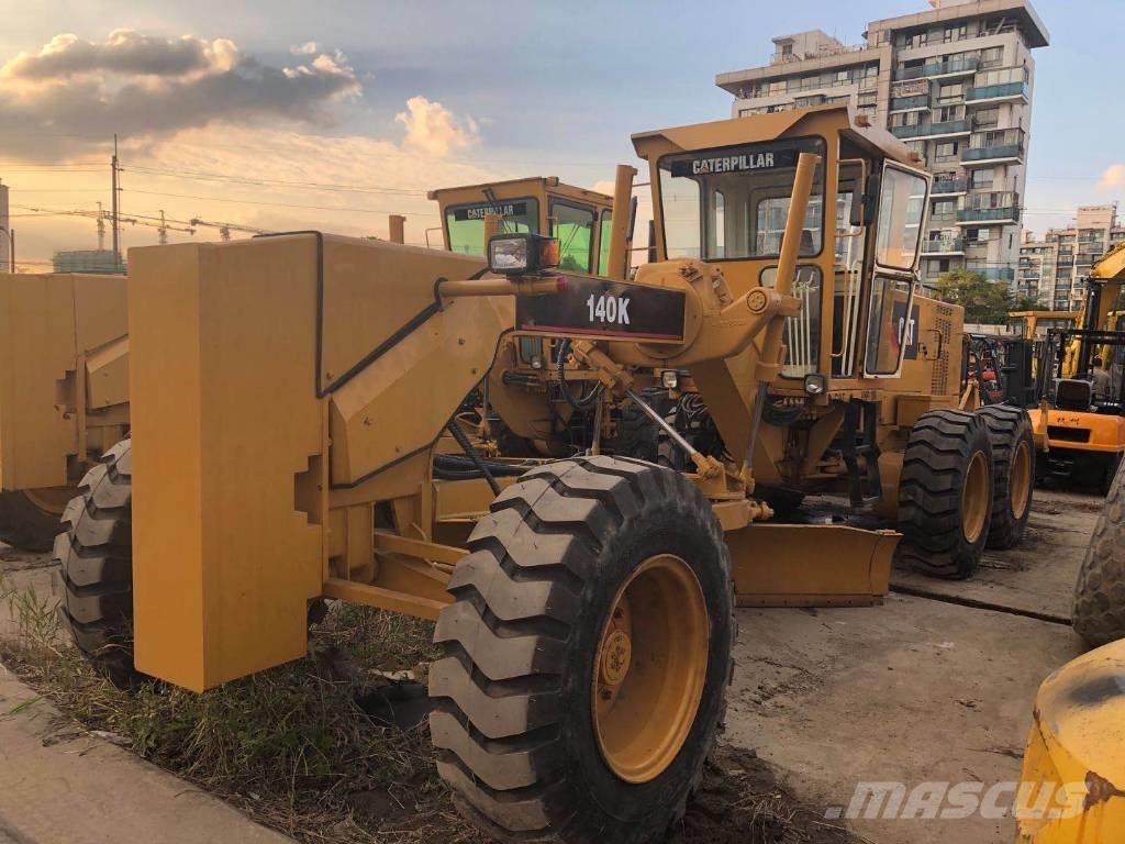 CAT 140 K Γκρέιντερς