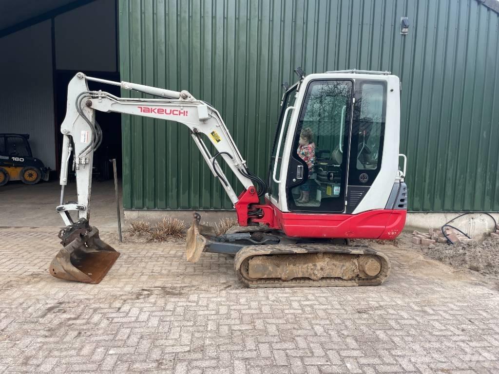 Takeuchi TB 228 Εκσκαφάκι (διαβολάκι) < 7t