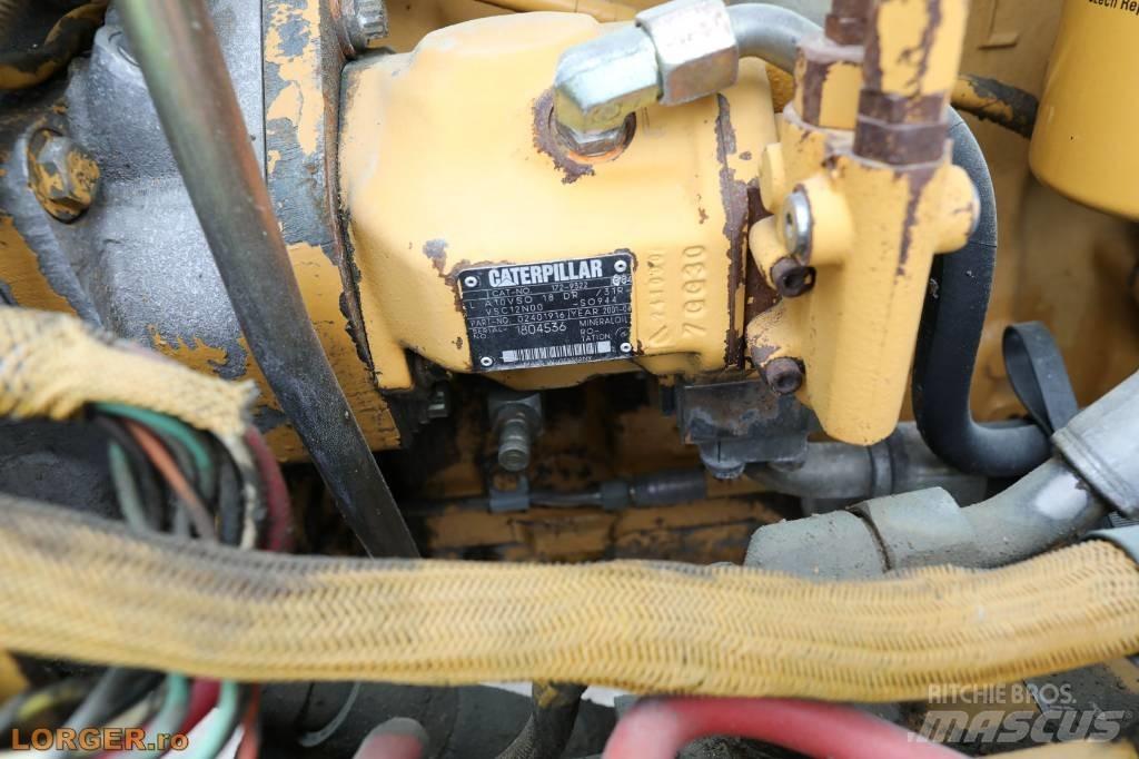 CAT 730 Σπαστό Dump Truck ADT
