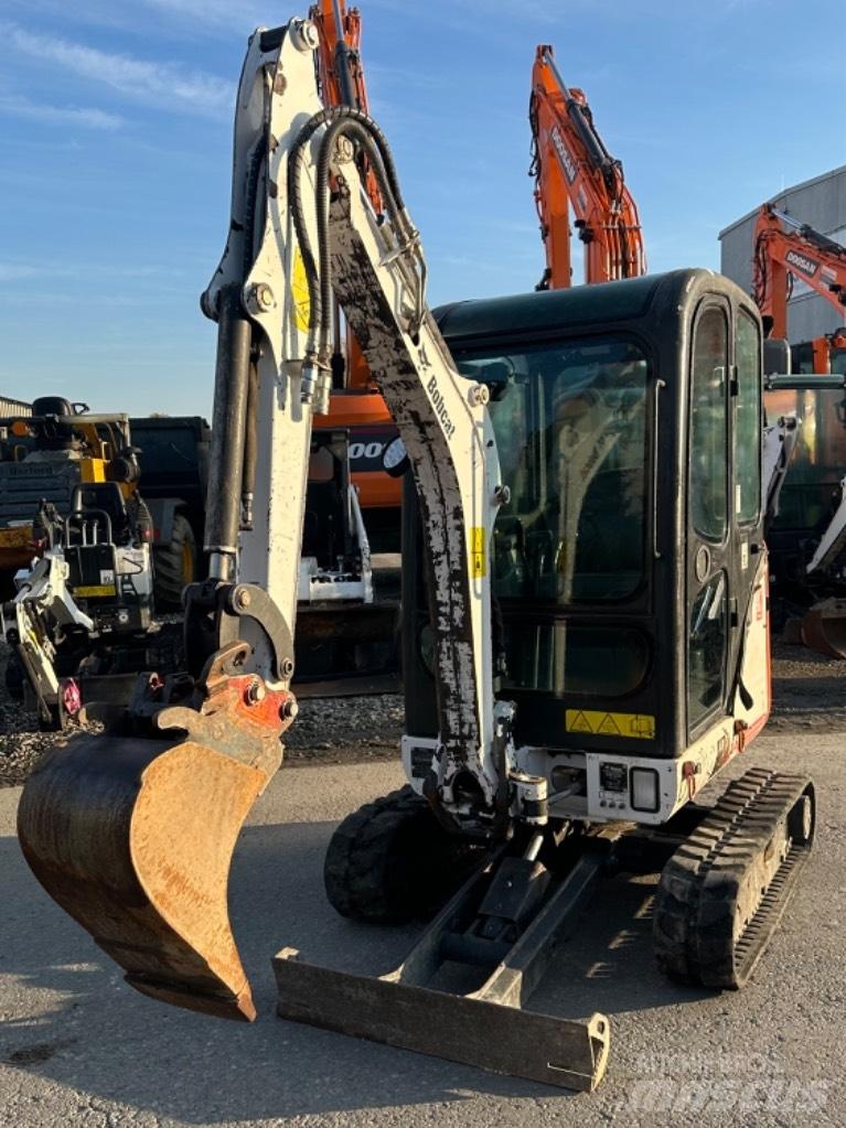 Bobcat E 16 Εκσκαφάκι (διαβολάκι) < 7t