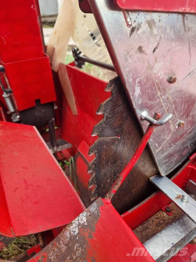 Japa 700 Διαχωριστές και κόπτες ξυλείας